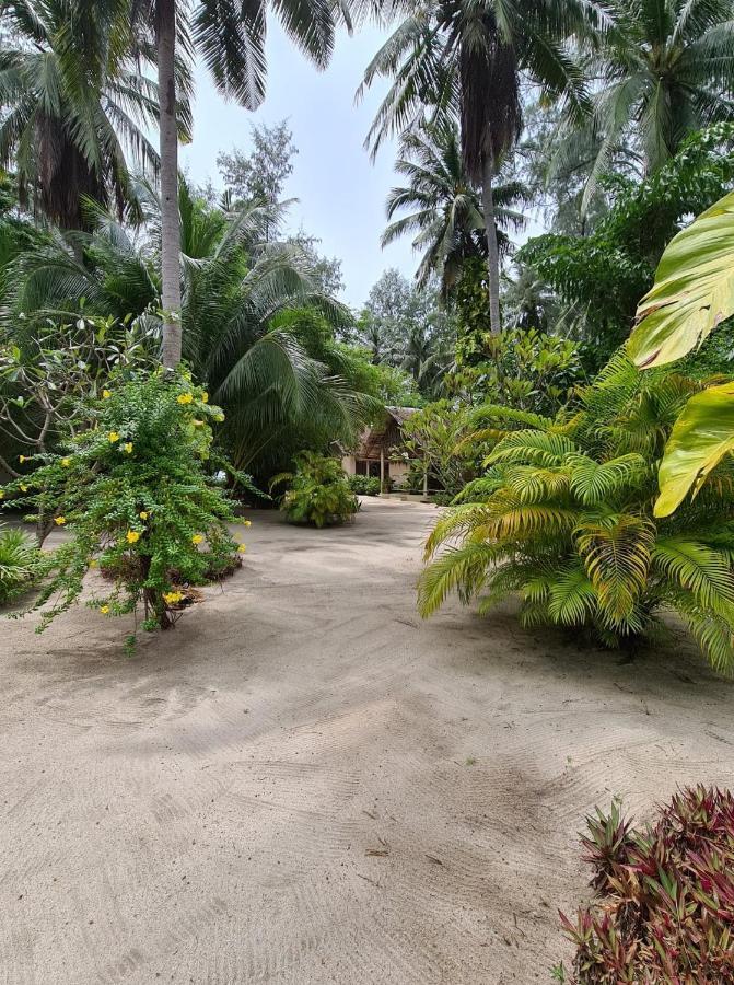 Angkana Bungalows Adults Only Thong Sala Exterior photo