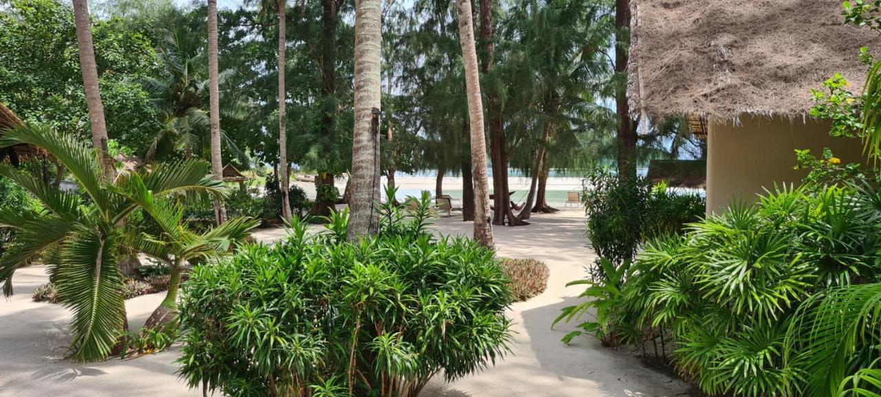 Angkana Bungalows Adults Only Thong Sala Exterior photo