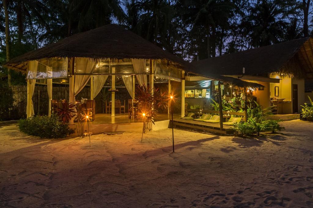 Angkana Bungalows Adults Only Thong Sala Exterior photo