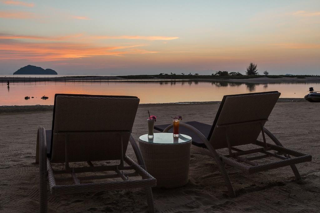 Angkana Bungalows Adults Only Thong Sala Exterior photo
