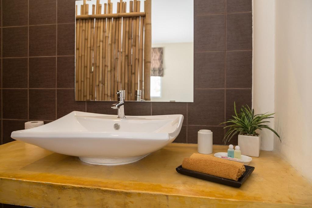 Angkana Bungalows Adults Only Thong Sala Exterior photo